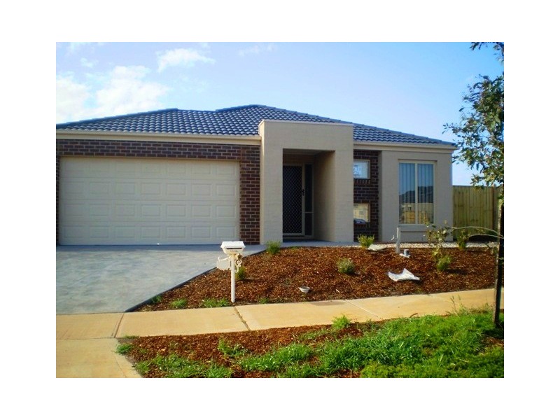 74 Papillon Parade, Tarneit VIC 3029