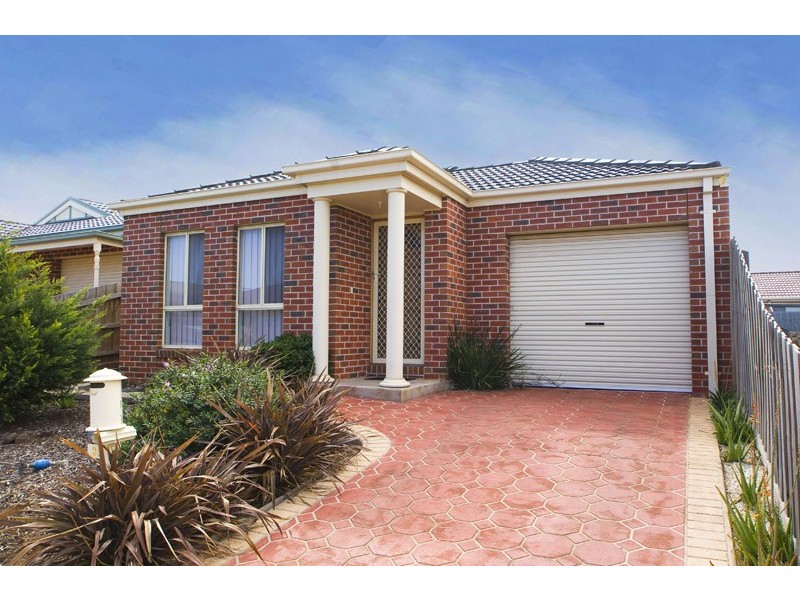 39 Retford Close, Werribee VIC 3030
