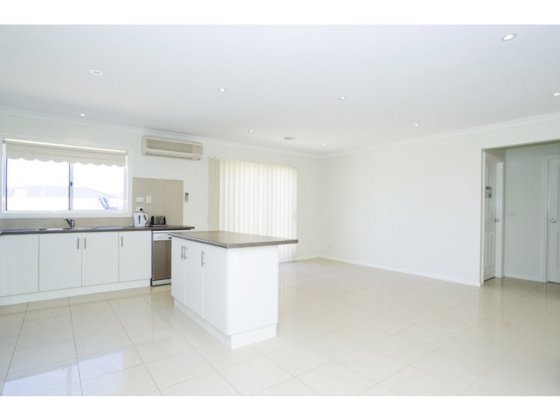 29 Horseshoe Circuit, Truganina VIC 3029