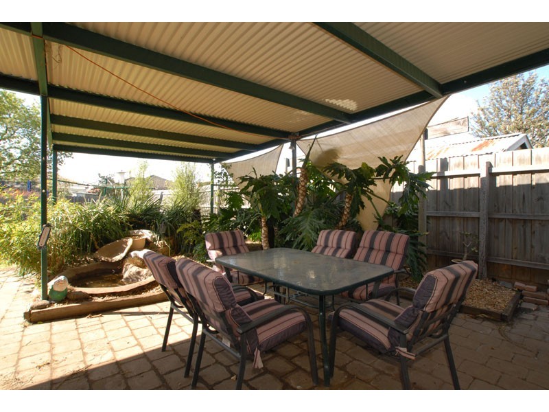 10 Lurg Avenue, Sunshine North VIC 3020