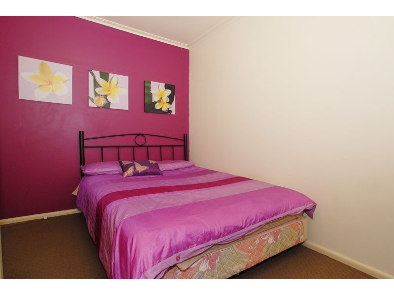 10 Lurg Avenue, Sunshine North VIC 3020