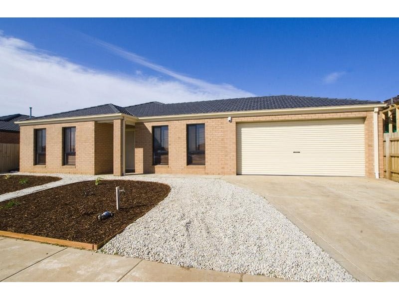 16 Stable Drive, Truganina VIC 3029