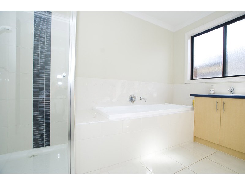 16 Stable Drive, Truganina VIC 3029