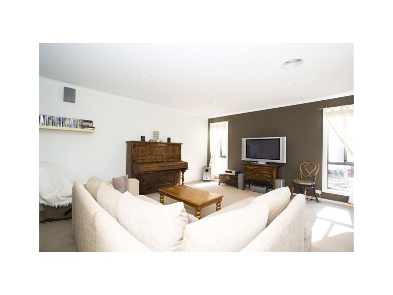 7 Bellinger Crescent, Wyndham Vale VIC 3024