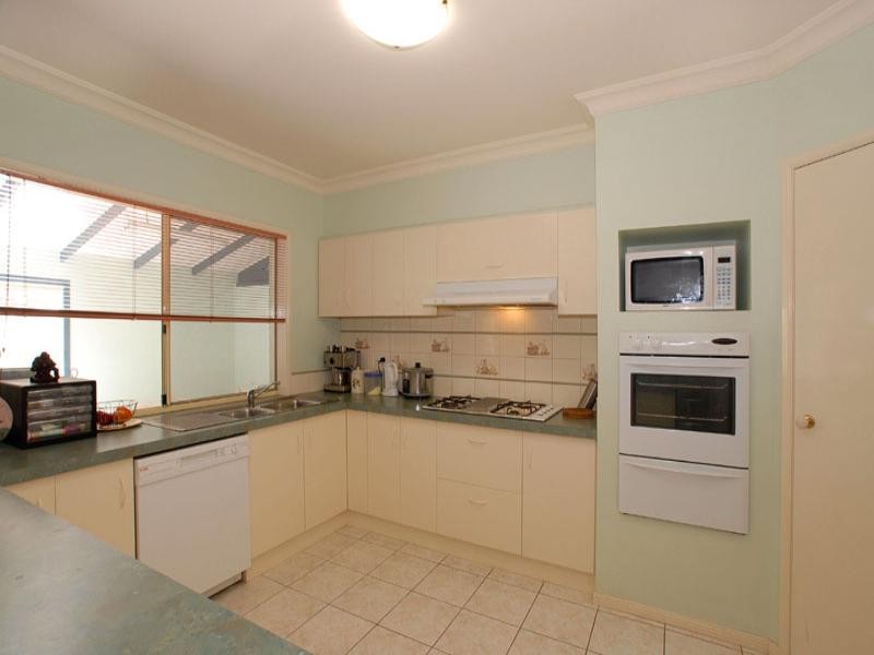 17 Lynbridge Crescent, Tarneit VIC 3029