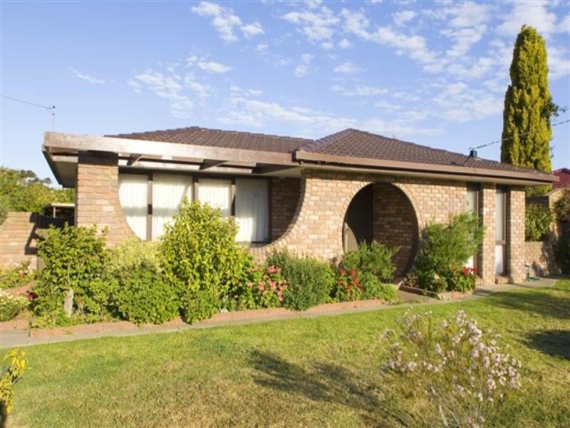73 Victoria Street, Altona Meadows VIC 3028