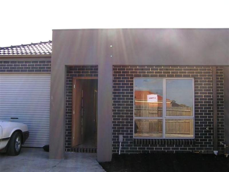 3/2-6 Anglia Court, Werribee VIC 3030