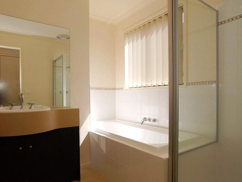 46 Edgevale Way, Tarneit VIC 3029