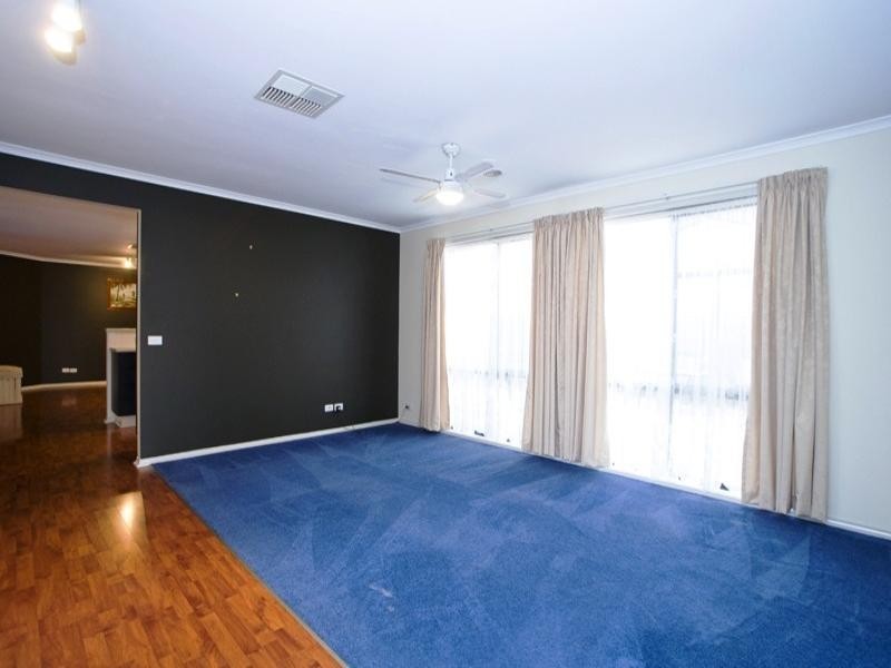 10 Yarra Gum Road, Wyndham Vale VIC 3024