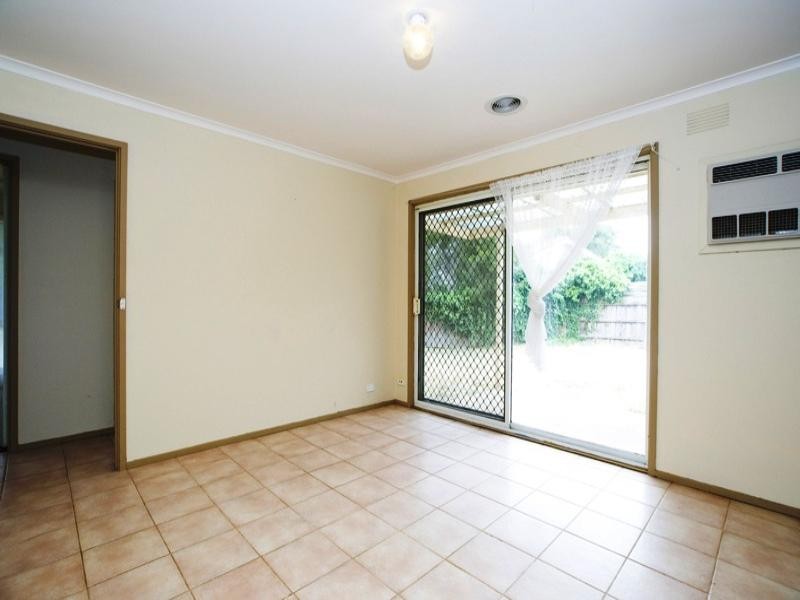 4 Berri Court, Hoppers Crossing VIC 3029