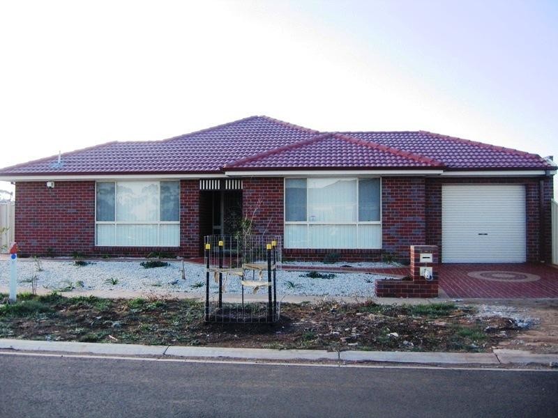 1/1 Lady Penrhyn Drive, Wyndham Vale VIC 3024