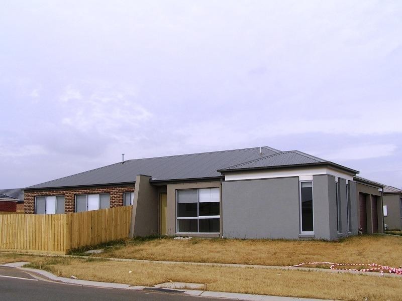 1 Cabrarita Court, Truganina VIC 3029