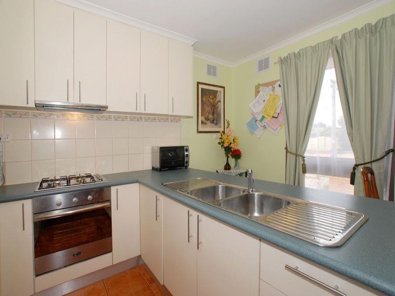 1/1 Smeaton Avenue, Hoppers Crossing VIC 3029
