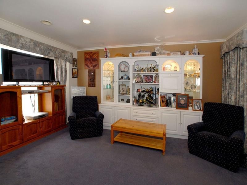 9 Grevillea Crescent, Hoppers Crossing VIC 3029