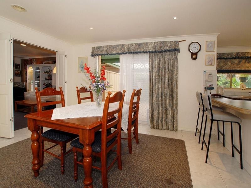 9 Grevillea Crescent, Hoppers Crossing VIC 3029