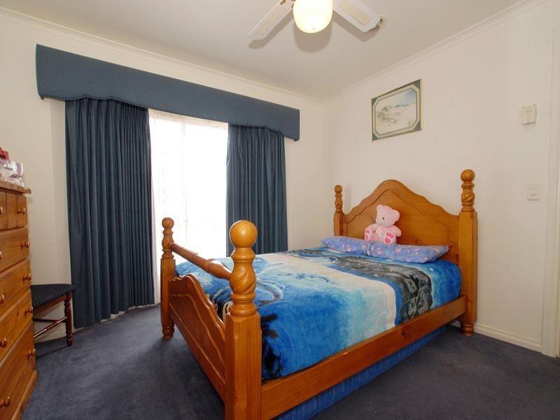 9 Grevillea Crescent, Hoppers Crossing VIC 3029