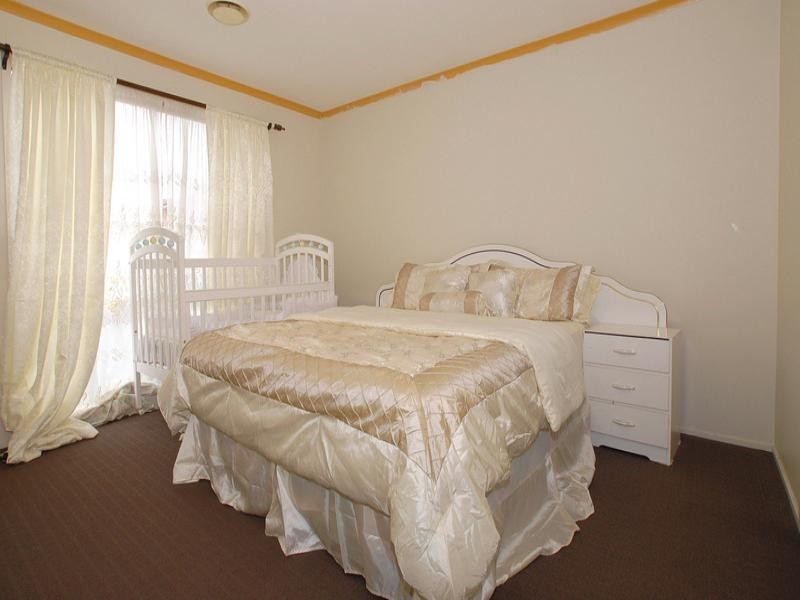 24 Manatee Close, Hoppers Crossing VIC 3029