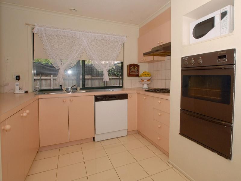 24 Manatee Close, Hoppers Crossing VIC 3029