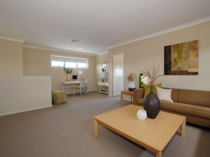 86 Rowland Drive, Point Cook VIC 3030