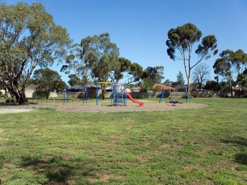 51 Everwin Drive, Werribee VIC 3030