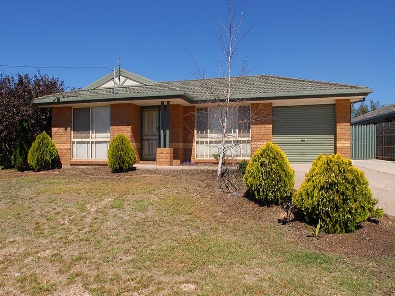 5 Quarrion Court, Hoppers Crossing VIC 3029