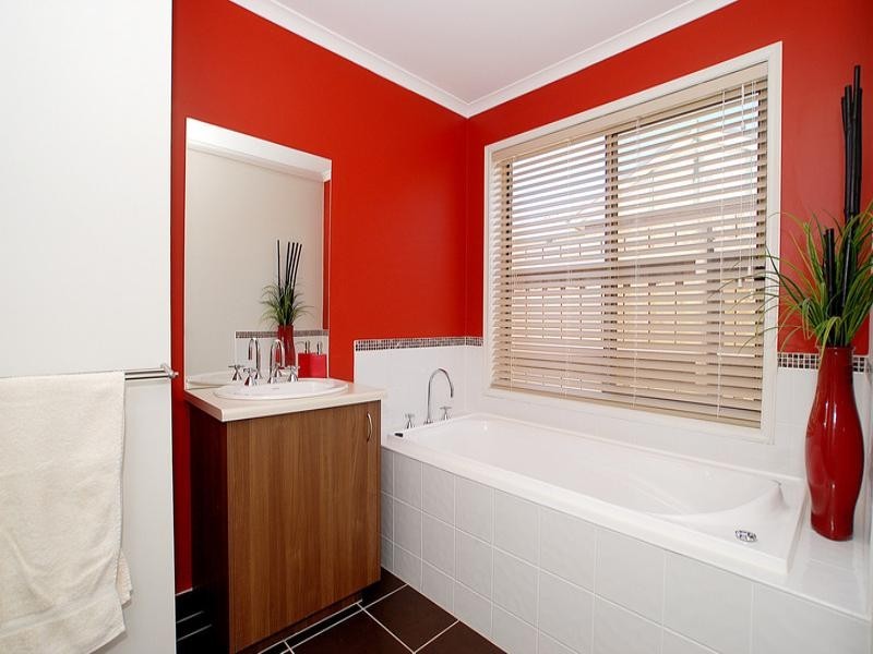 6 Blaze Terrace, Tarneit VIC 3029