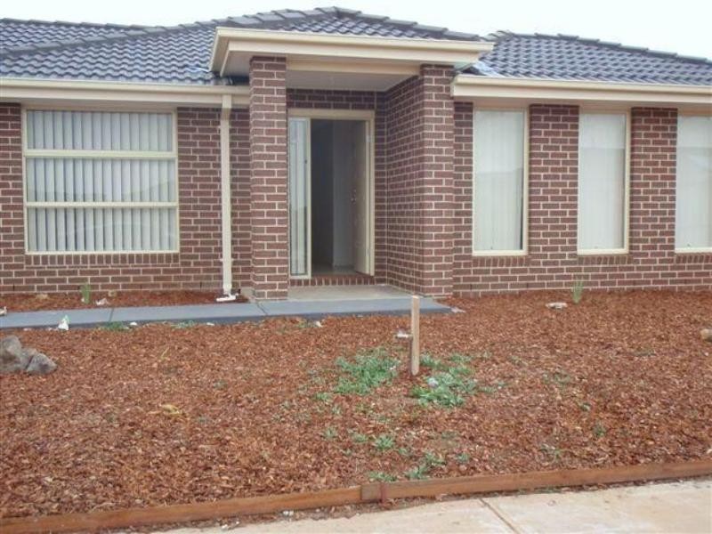 4 Swordgrass Avenue, Tarneit VIC 3029