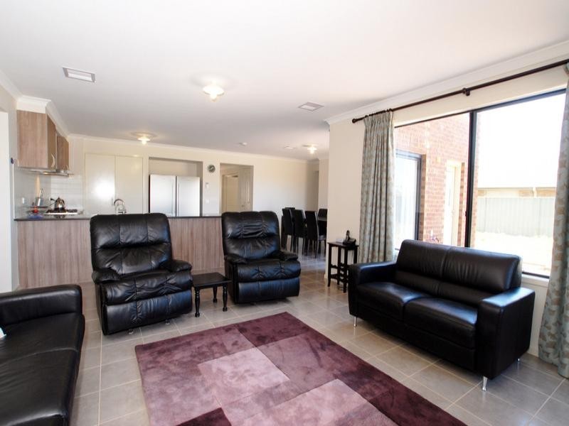 11-13 Elmslie Street, Wyndham Vale VIC 3024