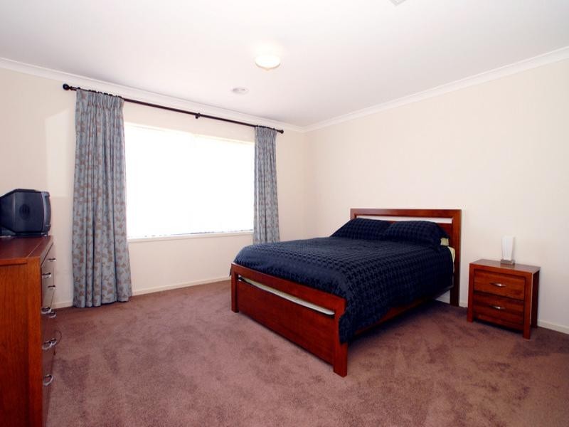 11-13 Elmslie Street, Wyndham Vale VIC 3024