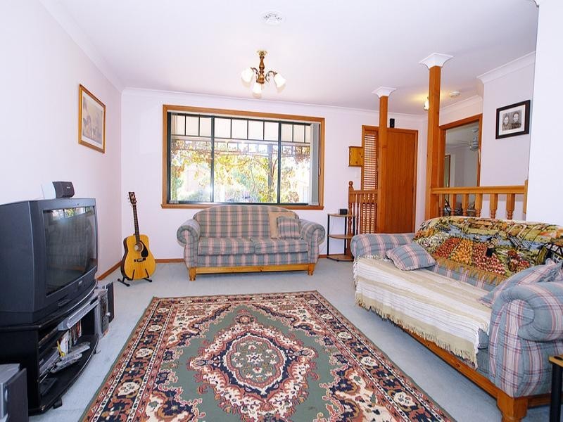 35 Bourke Crescent, Hoppers Crossing VIC 3029