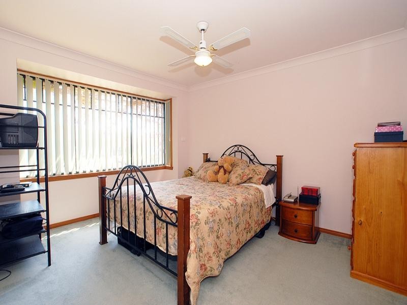 35 Bourke Crescent, Hoppers Crossing VIC 3029