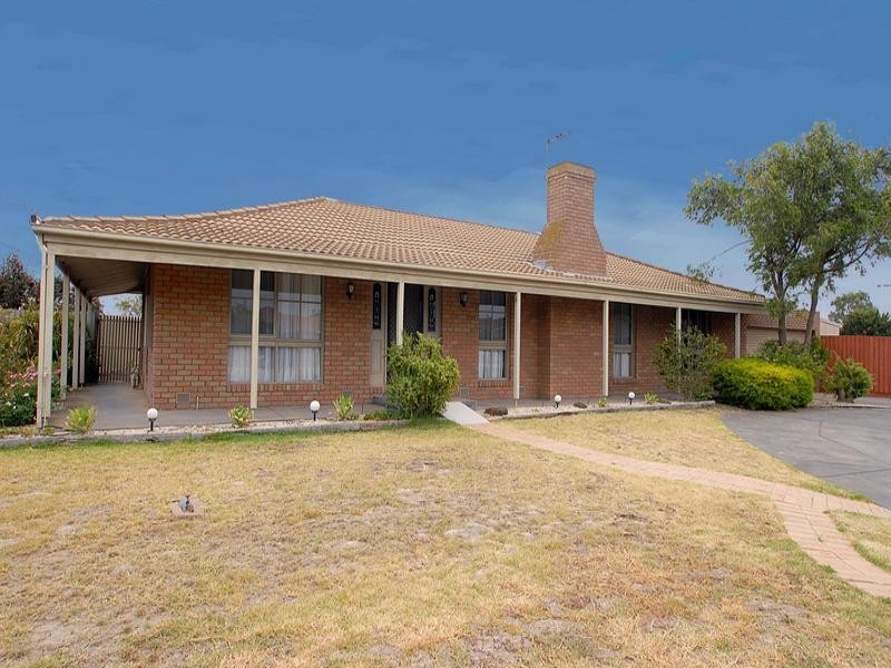 6 Bourke Crescent, Hoppers Crossing VIC 3029