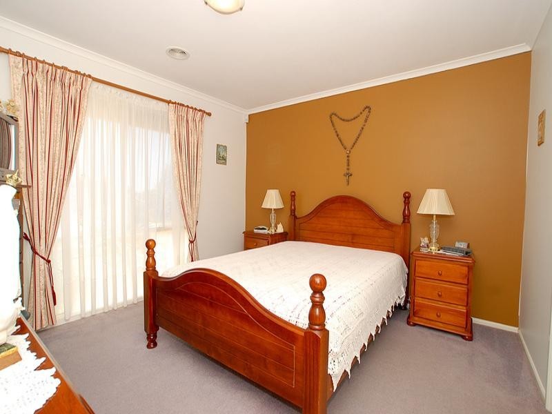 15 Perez Court, Werribee VIC 3030