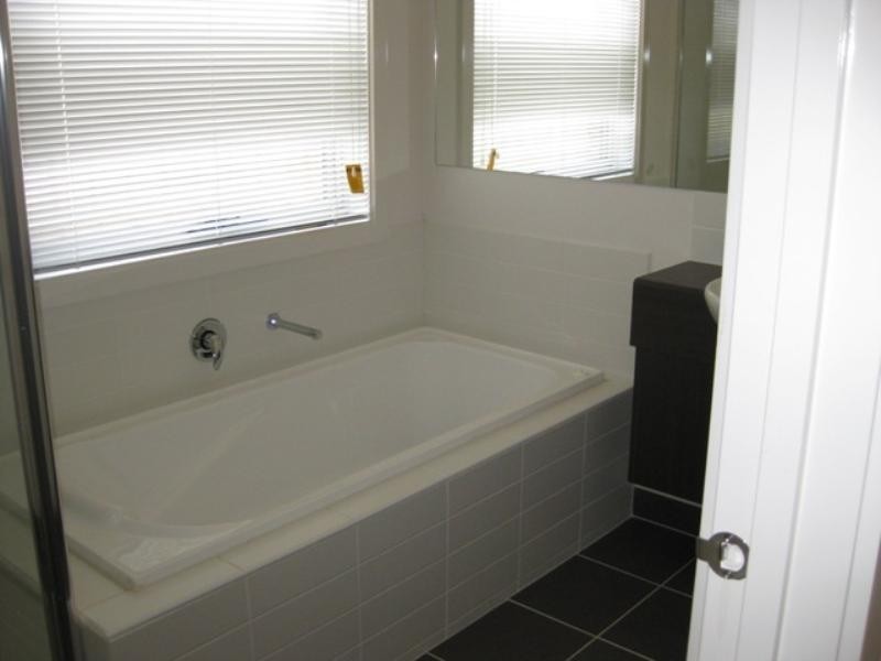 14 Crissa Street, Tarneit VIC 3029