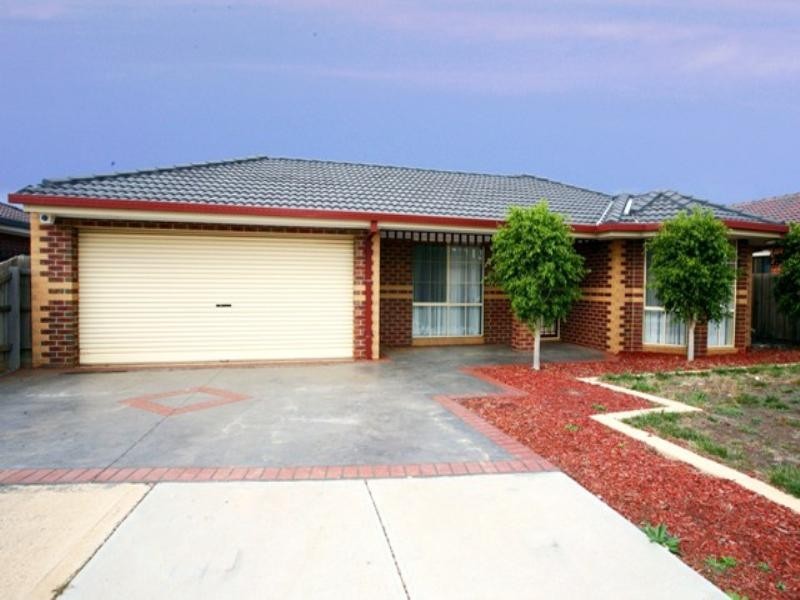 10 Oakwood Crescent, Hoppers Crossing VIC 3029