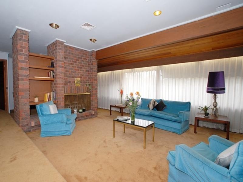 24 Wattamolla Avenue, Werribee VIC 3030
