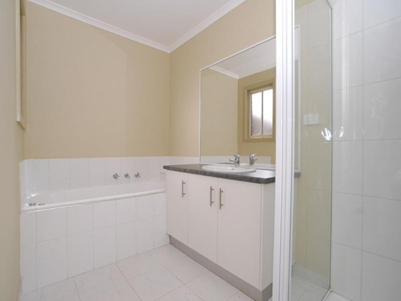 19 Wentworth Avenue, Wyndham Vale VIC 3024