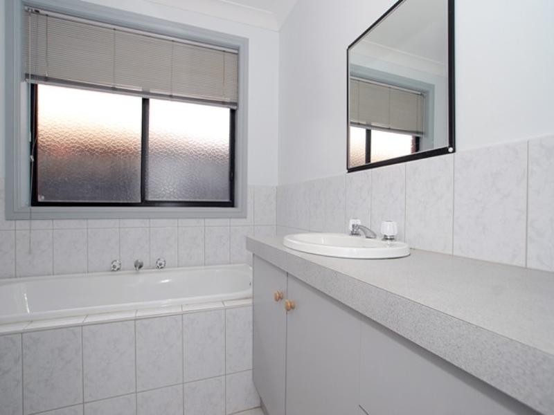 8 Potomac Court, Werribee VIC 3030