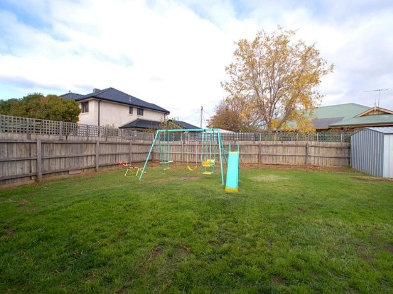 44 Maple Crescent, Hoppers Crossing VIC 3029