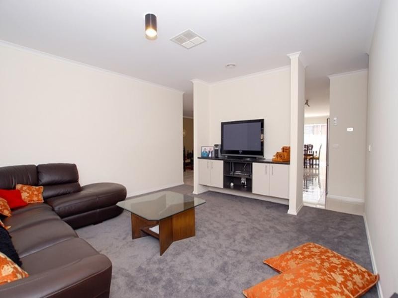 34 Azure Drive, Tarneit VIC 3029