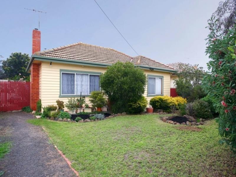 16 Galvin Road, Werribee VIC 3030