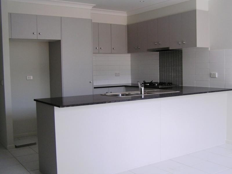 4 Narung Way, Wyndham Vale VIC 3024