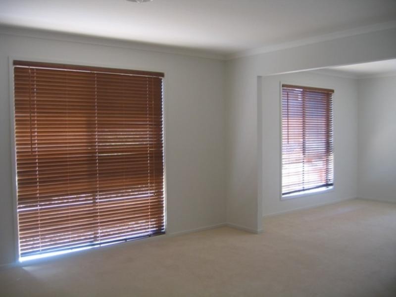 28 Condamine Avenue, Wyndham Vale VIC 3024