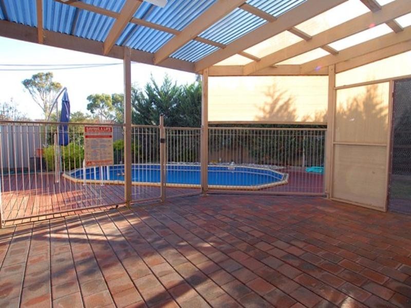 54 Parramatta Road, Werribee VIC 3030