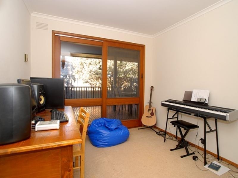 14 Wattamolla Avenue, Werribee VIC 3030