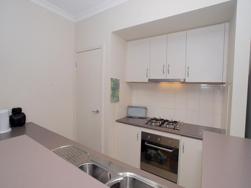 20 East Cornhill Drive, Point Cook VIC 3030