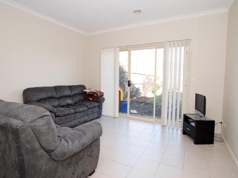 20 East Cornhill Drive, Point Cook VIC 3030