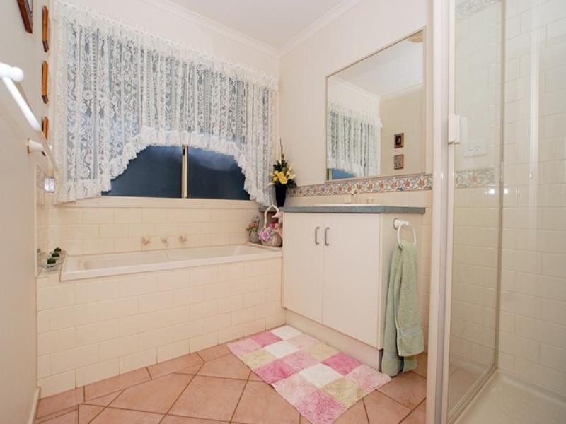 2 Elm Court, Wyndham Vale VIC 3024