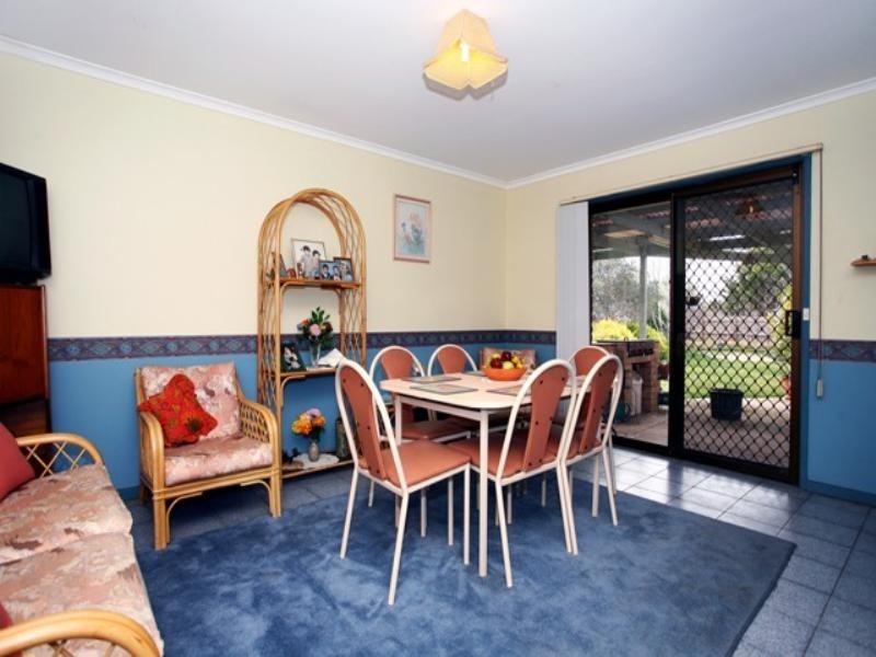 5 Curlew Place, Werribee VIC 3030