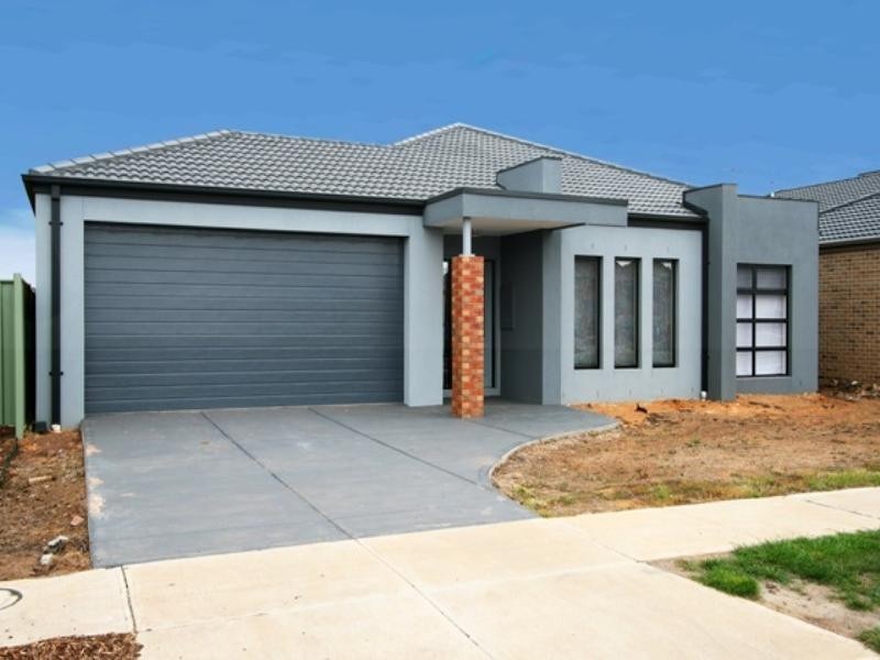 14 Vaughan Chase, Wyndham Vale VIC 3024